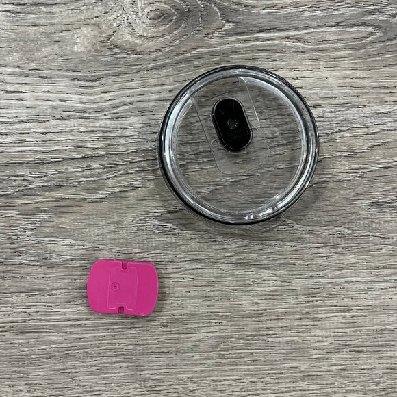 Yeti Rambler 30 OZ Tumbler (Prickly Pear) - Picture 5 of 9